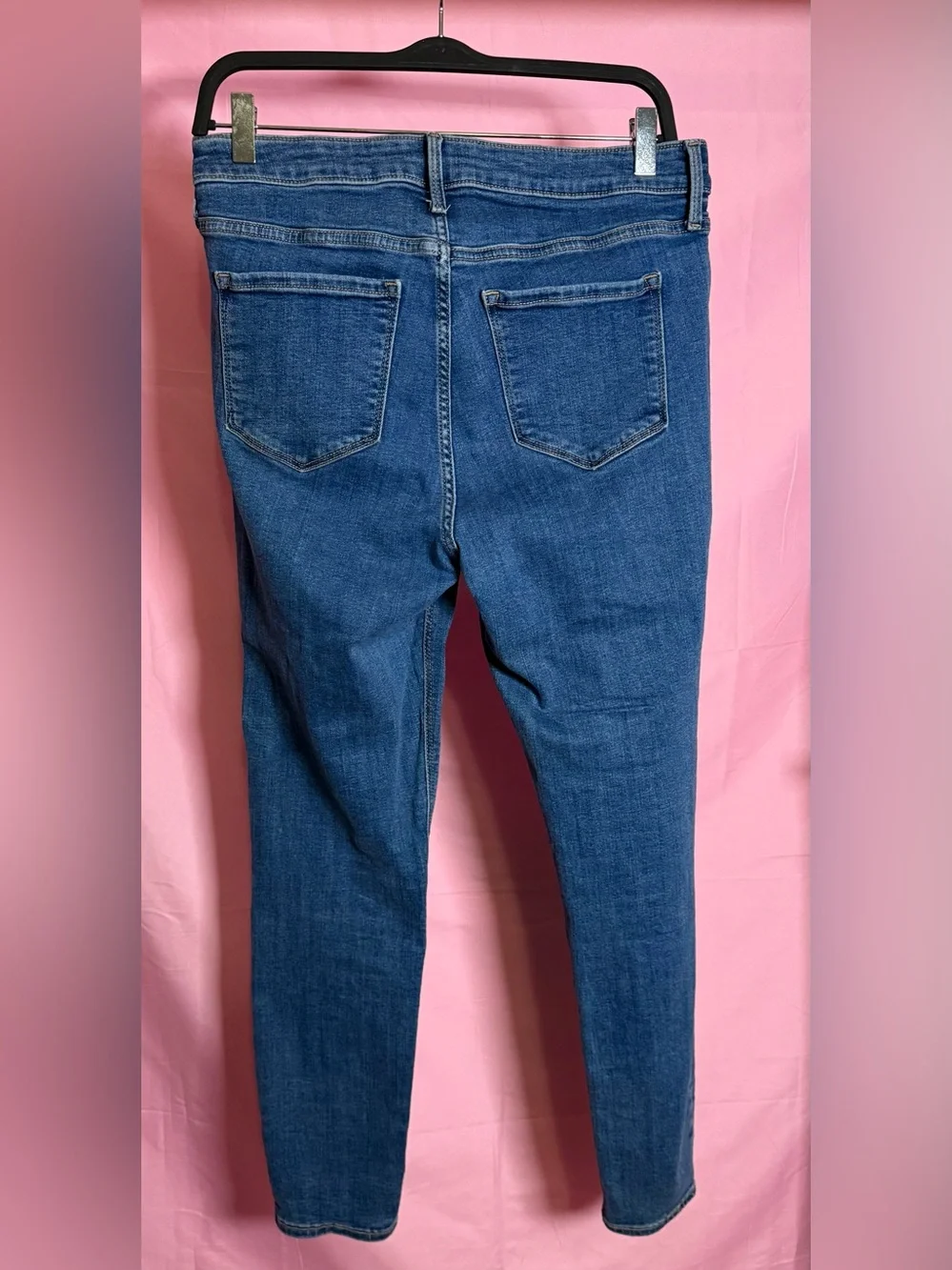 Old Navy Women’s Skinny Jeans - Mid Blue